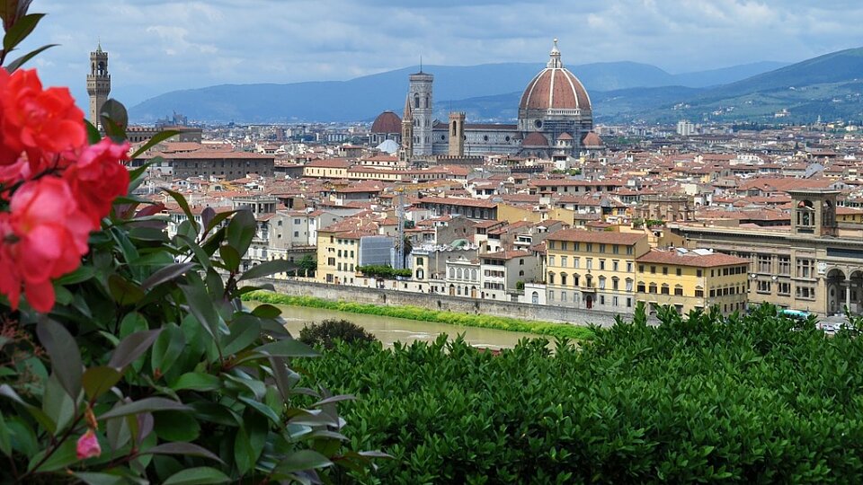 /images/r/florence-190191_1280/c960x540g255-265-1278-841/florence-190191_1280.jpg